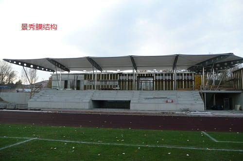 為什么選擇膜結(jié)構(gòu)看臺(tái)公司？三大優(yōu)勢(shì)讓您無(wú)法拒絕