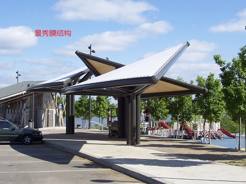 膜結(jié)構(gòu)景觀小品